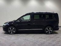 Second-hand VW Caddy Maxi Style 122 CP (89 kW) 2023 Negru Monovolum