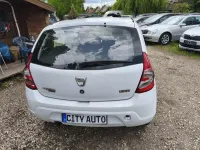Gebraucht Dacia Sandero Lauréate 87 PS (63 kW) 2008 Weiß Kleinwagen