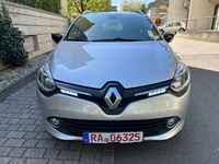 Gebraucht Renault Clio IV Dynamique 90 PS (66 kW) 2014 Silber Limousine