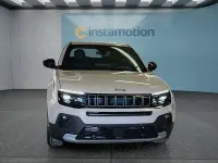 Neu Jeep Avenger 110 PS (80 kW) 2026 Beige SUV