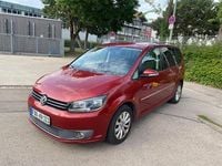 Gebraucht VW Touran 140 PS (102 kW) 2011 Rot Van / Kleinbus