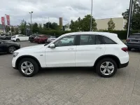 Gebraucht Mercedes GLC300 211 PS (155 kW) 2021 Andere SUV
