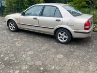 Usata Mazda 323 89 CV (65 kW) 1999 Berlina