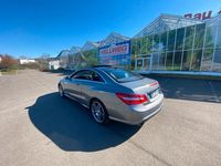Gebraucht Mercedes E350 AMG 265 PS (194 kW) 2012 Andere farben Coupé