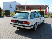 Brugt BMW 325 Shadowline 190 HK (139 kW) 1989 Hvid Stationcar
