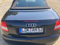 Gebraucht Audi Cabriolet 133 PS (97 kW) 2005 Schwarz Cabrio