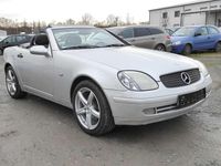 Gebraucht Mercedes SLK200 136 PS (100 kW) 1999 Silber Cabrio