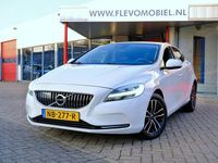 Gebraucht Volvo V40 120 PS (88 kW) 2017 Weiß Limousine