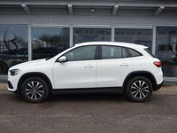 Gebraucht Mercedes GLA200 Business 163 PS (119 kW) 2021 Weiß SUV