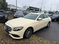 Gebraucht Mercedes E200 Avantgarde 160 PS (117 kW) 2019 Beige Limousine