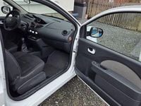 Gebraucht Renault Twingo 75 PS (55 kW) 2011 Weiß Kleinwagen