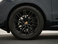 Gebraucht Porsche Cayenne 462 PS (339 kW) 2024 Blau SUV