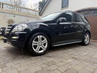 Gebraucht Mercedes ML350 Edition 231 PS (169 kW) 2011 Schwarz SUV