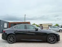 Gebraucht Alfa Romeo Giulia 150 PS (110 kW) 2016 Schwarz Limousine