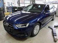 Gebraucht Audi A4 Advanced Plus 150 PS (110 kW) 2022 Navarrablau metallic Kombi
