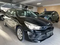 Używany Kia Rio Vision 101 KM (74 kW) 2021 Czarny Hatchback
