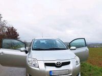 Gebraucht Toyota Auris Luna 124 PS (91 kW) 2007 Silber Limousine