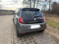 Gebraucht Renault Twingo Techno 60 kW (82 PS) 2023 Grau Kleinwagen