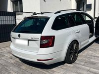 Gebraucht Skoda Octavia Ambition 150 PS (110 kW) 2018 Weiß Kombi