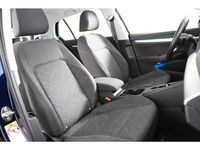 Gebraucht VW Golf VIII Life 150 PS (110 kW) 2021 Blau (metallic) Limousine