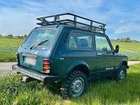 Second-hand Lada niva 82 CP (60 kW) 2009 Verde SUV