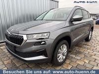 Neu Skoda Karoq Selection 150 PS (110 kW) 2025 Graphitgrau metallic SUV