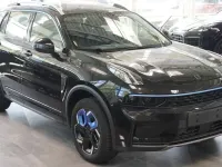 Second-hand Lynk & Co 01 197 CP (144 kW) 2022 Negru SUV