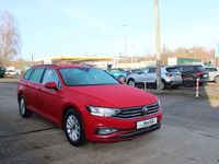 Gebraucht VW Passat Business 122 PS (89 kW) 2023 Rot Kombi