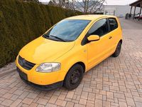 Gebraucht VW Fox Refresh 54 PS (39 kW) 2009 Gelb Kleinwagen