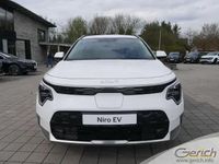 Gebraucht Kia e-Niro Inspiration 150 kW (204 PS) 2024 Snow white pearl (metallic) SUV