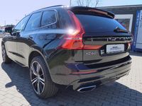 Gebraucht Volvo XC60 R-Design 190 PS (139 kW) 2020 Onyx black / metallic SUV