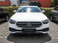 Gebraucht Mercedes E300 Avantgarde 306 PS (225 kW) 2022 Polarweiß Limousine