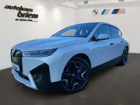 Gebraucht BMW iX Sport Line 239 kW (326 PS) 2023 Mineralweiß SUV
