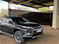 Gebraucht Mitsubishi L200 150 PS (110 kW) 2021 Schwarz Pickup