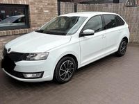 Gebraucht Skoda Rapid 90 PS (66 kW) 2017 Weiß Kleinwagen