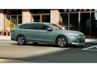 Gebraucht VW Passat Business 122 PS (89 kW) 2025 Grün Kombi