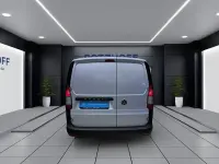 Gebraucht VW Caddy Maxi 102 PS (75 kW) 2025 Silber Van / Kleinbus