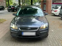 Gebraucht Ford Focus 101 PS (74 kW) 2005 Grau Kombi