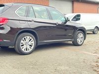 gebraucht BMW X5 xDrive30d 85500 km Sparkling Brown Metallic