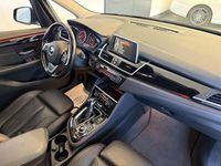 Gebraucht BMW 218 Sport Line 150 PS (110 kW) 2016 Blau Van / Kleinbus