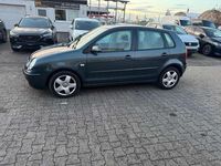 Gebraucht VW Polo Comfortline 101 PS (74 kW) 2003 Blau Kleinwagen