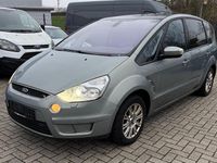 Gebraucht Ford S-MAX Titanium 140 PS (102 kW) 2010 Grau Van / Kleinbus