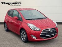 Gebraucht Hyundai ix20 Passion 90 PS (66 kW) 2017 Rot Kleinwagen