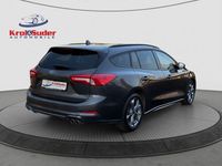 Gebraucht Ford Focus ST-Line 120 PS (88 kW) 2021 Grau Kombi