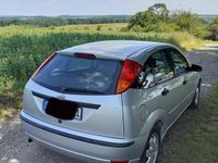 Gebraucht Ford Focus 100 PS (73 kW) 2002 Silber Kleinwagen