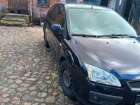 Gebraucht Ford Focus 82 PS (60 kW) 2005 Blau Coupé