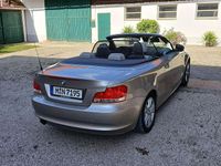 Gebraucht BMW 120 Cabriolet 170 PS (125 kW) 2010 Grau Cabrio