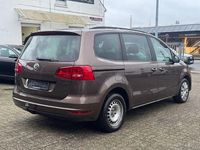 Gebraucht VW Sharan Trendline 140 PS (102 kW) 2011 Braun Van / Kleinbus