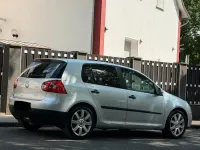 Gebraucht VW Golf IV 105 PS (77 kW) 2005 Silber Limousine