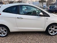 Gebraucht Ford Ka 69 PS (50 kW) 2010 Weiß Kleinwagen